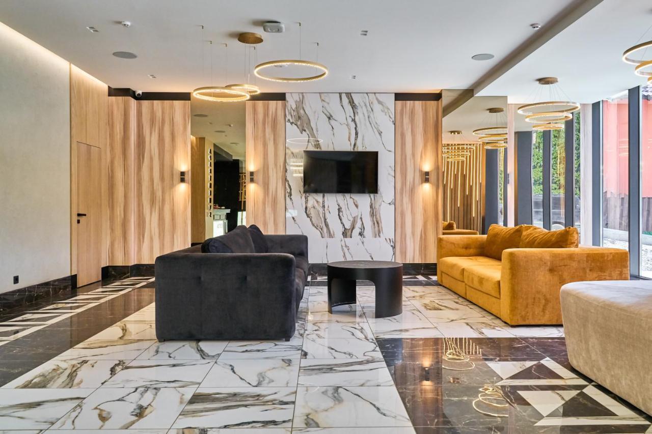Fomich Residence 부코벨 외부 사진