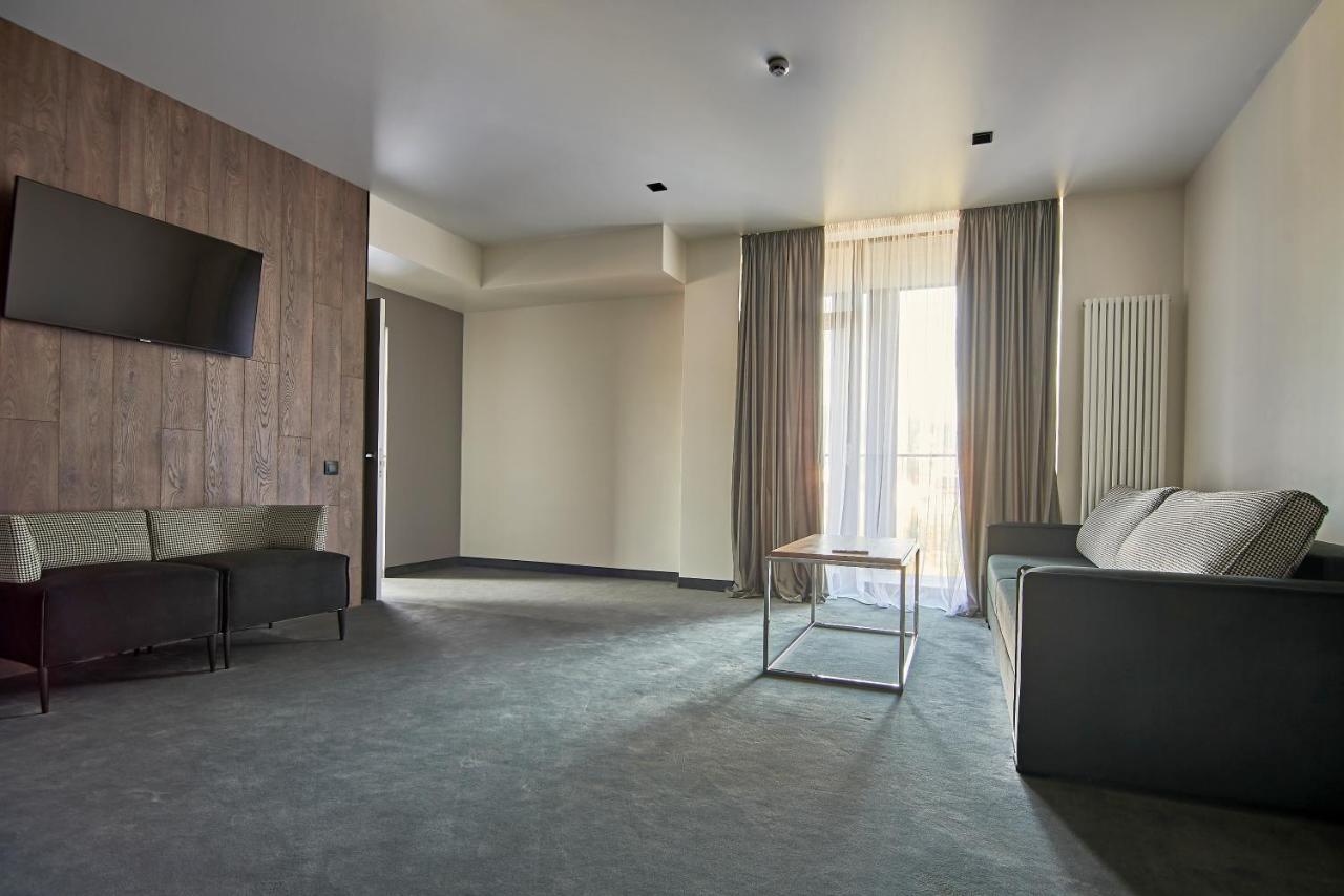 Fomich Residence 부코벨 외부 사진